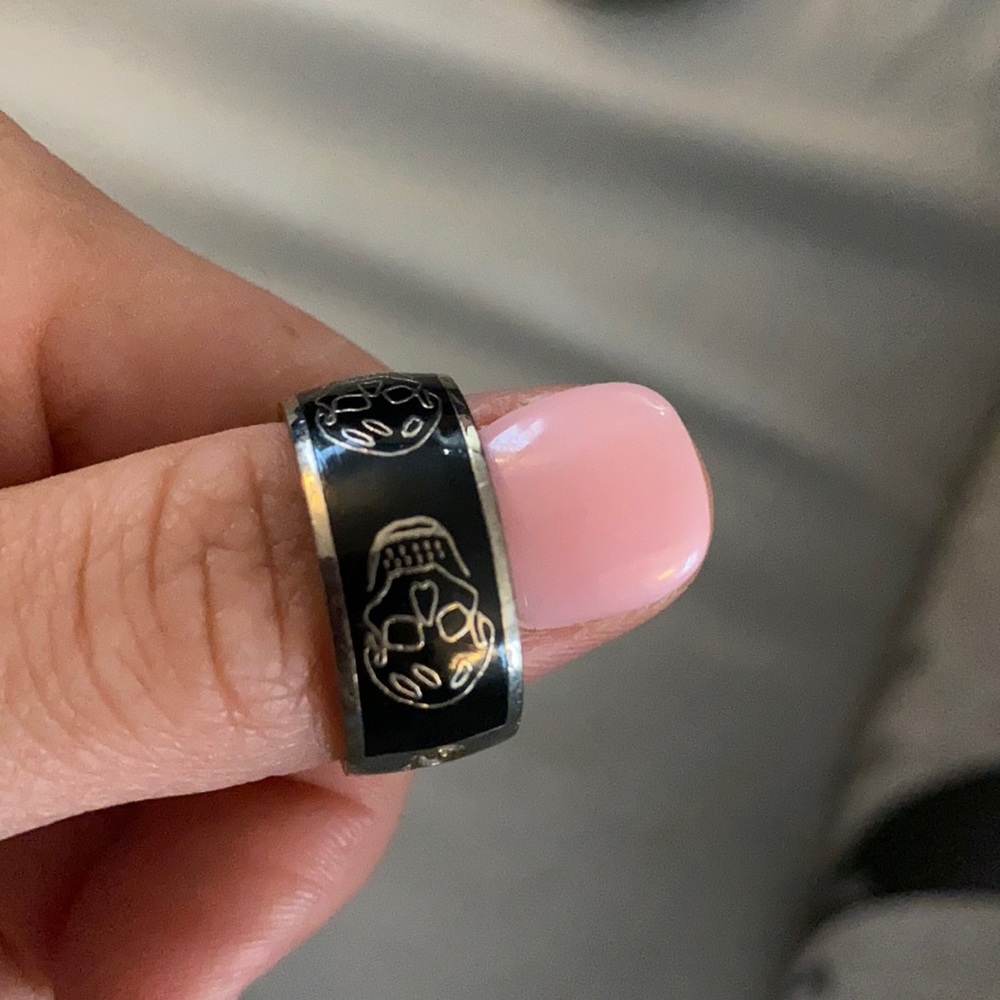 Black and white skull Alexander McQueen ring
